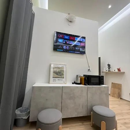 Green Room Apartman *